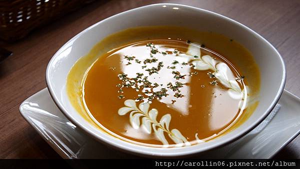 【食記】《MITA PASTA》米塔義式廚房-MITA PASTA 【食記】《MITA PASTA》米塔義式廚房-MITA PASTA