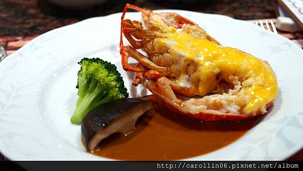 【食記】42年老字號《新濱鐵板燒》-新濱鐵板燒 【食記】42年老字號《新濱鐵板燒》-新濱鐵板燒