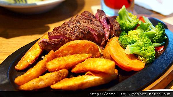 【食記】澳美客outback steakhouse-outback 【食記】澳美客outback steakhouse-outback
