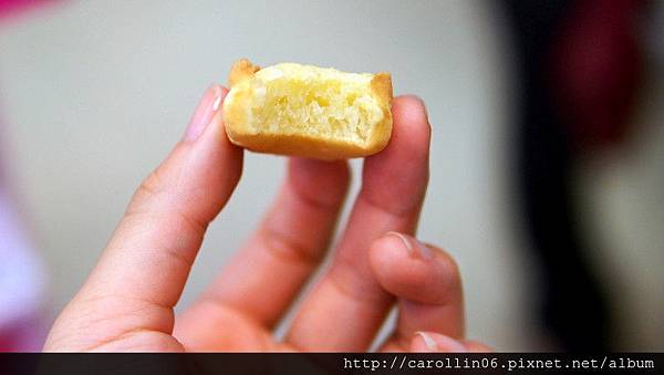 【美食】宜蘭。《平胸妹脆皮雞蛋糕 》羅東夜市小吃攤 【美食】宜蘭。《平胸妹脆皮雞蛋糕 》羅東夜市小吃攤