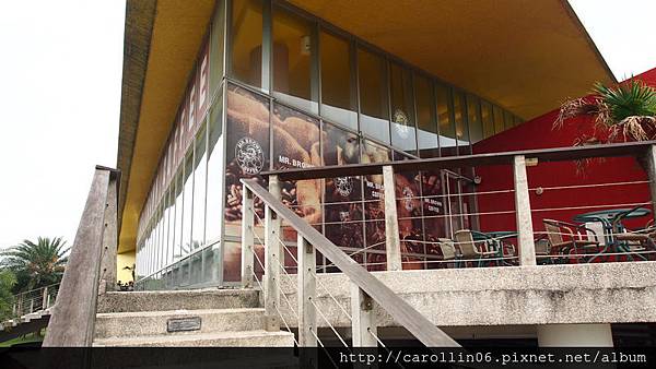 【隨興飲記】金車伯朗《外澳海景咖啡館》＿