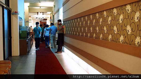 【食記】台中。誘人酥皮鵝《阿秋大肥鵝》