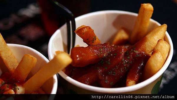 【隨興食記】口味多變《愛爾蘭瘋薯酒吧》-愛爾蘭瘋薯酒吧 【隨興食記】口味多變《愛爾蘭瘋薯酒吧》-愛爾蘭瘋薯酒吧