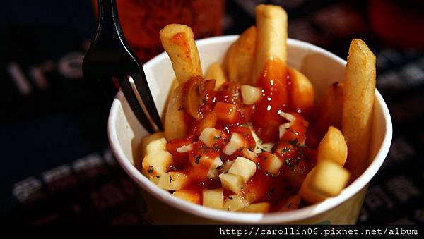 【隨興食記】口味多變《愛爾蘭瘋薯酒吧》-愛爾蘭瘋薯酒吧 【隨興食記】口味多變《愛爾蘭瘋薯酒吧》-愛爾蘭瘋薯酒吧