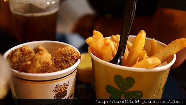 【隨興食記】口味多變《愛爾蘭瘋薯酒吧》-愛爾蘭瘋薯酒吧 【隨興食記】口味多變《愛爾蘭瘋薯酒吧》-愛爾蘭瘋薯酒吧