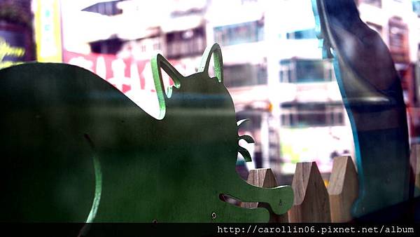 【食記】基隆。《貓小路cafe》繽紛貓主題-貓小路 【食記】基隆。《貓小路cafe》繽紛貓主題-貓小路