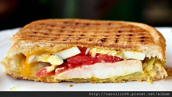 【食記】基隆。《貓小路cafe》繽紛貓主題-貓小路 【食記】基隆。《貓小路cafe》繽紛貓主題-貓小路