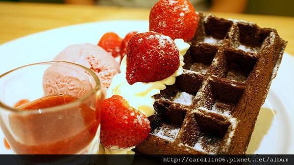 【隨興食記】莫名其妙《莫凡彼咖啡館 》難得令我抱怨連連-莫凡彼 【隨興食記】莫名其妙《莫凡彼咖啡館 》難得令我抱怨連連-莫凡彼