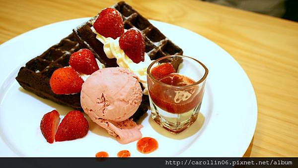 【隨興食記】莫名其妙《莫凡彼咖啡館 》難得令我抱怨連連-莫凡彼 【隨興食記】莫名其妙《莫凡彼咖啡館 》難得令我抱怨連連-莫凡彼