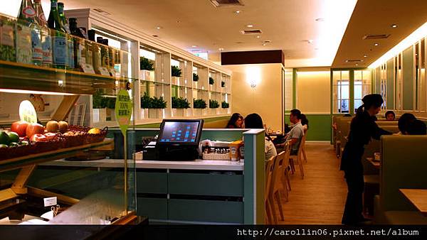 【隨興食記】莫名其妙《莫凡彼咖啡館 》難得令我抱怨連連-莫凡彼 【隨興食記】莫名其妙《莫凡彼咖啡館 》難得令我抱怨連連-莫凡彼