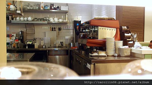 【隨興食記】莫名其妙《莫凡彼咖啡館 》難得令我抱怨連連-莫凡彼 【隨興食記】莫名其妙《莫凡彼咖啡館 》難得令我抱怨連連-莫凡彼