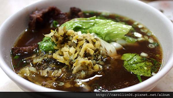 【美食】台北。文山區木柵市場《吃香喝辣牛肉麵食館》獨特養生湯頭-吃香喝辣 【美食】台北。文山區木柵市場《吃香喝辣牛肉麵食館》獨特養生湯頭-吃香喝辣