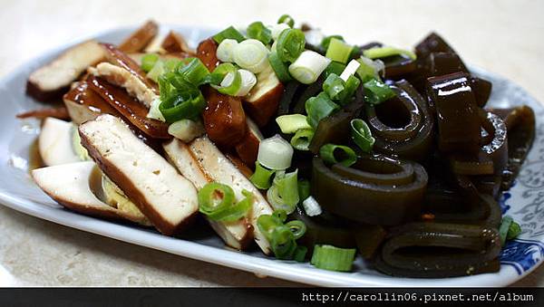 【美食】台北。文山區木柵市場《吃香喝辣牛肉麵食館》獨特養生湯頭-吃香喝辣 【美食】台北。文山區木柵市場《吃香喝辣牛肉麵食館》獨特養生湯頭-吃香喝辣