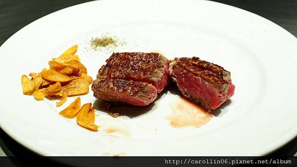 【食記】單純只是氣氛佳《犇》鐵板燒-犇 【食記】單純只是氣氛佳《犇》鐵板燒-犇