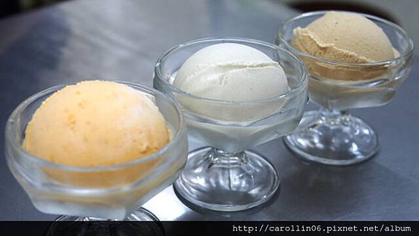 【美食】台北。西門町《雪王冰淇淋》73種獨家特色口味供應中心-雪王 【美食】台北。西門町《雪王冰淇淋》73種獨家特色口味供應中心-雪王