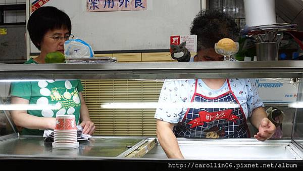 【美食】台北。西門町《雪王冰淇淋》73種獨家特色口味供應中心-雪王 【美食】台北。西門町《雪王冰淇淋》73種獨家特色口味供應中心-雪王