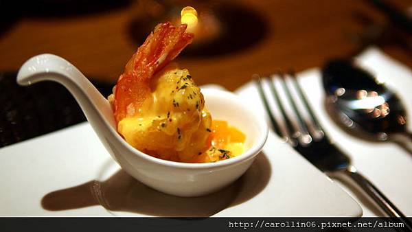 【美食】台北。當鐵板燒遇到泰國菜《泰板燒》實惠質感兼具-泰板燒 【美食】台北。當鐵板燒遇到泰國菜《泰板燒》實惠質感兼具-泰板燒