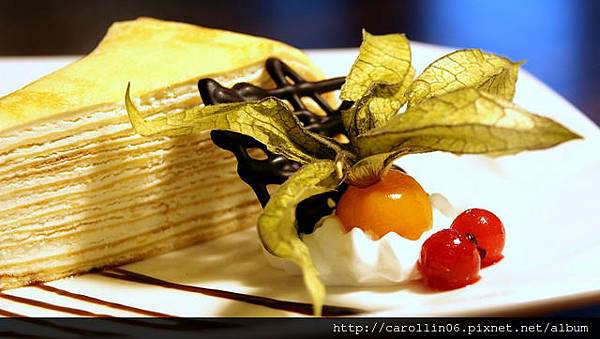 【隨興食記】《塔吉特千層蛋糕專賣店》台北信義人文館-塔吉特 【隨興食記】《塔吉特千層蛋糕專賣店》台北信義人文館-塔吉特