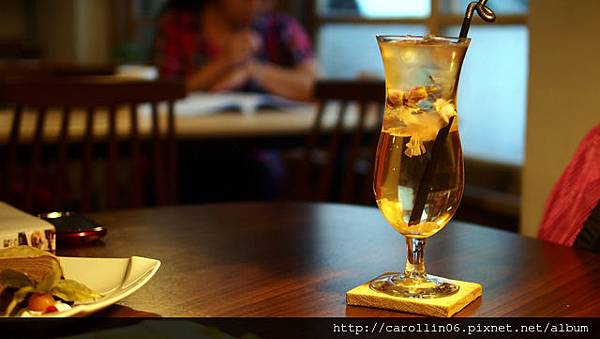 【隨興食記】《塔吉特千層蛋糕專賣店》台北信義人文館-塔吉特 【隨興食記】《塔吉特千層蛋糕專賣店》台北信義人文館-塔吉特