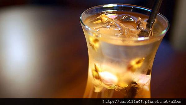 【隨興食記】《塔吉特千層蛋糕專賣店》台北信義人文館-塔吉特 【隨興食記】《塔吉特千層蛋糕專賣店》台北信義人文館-塔吉特