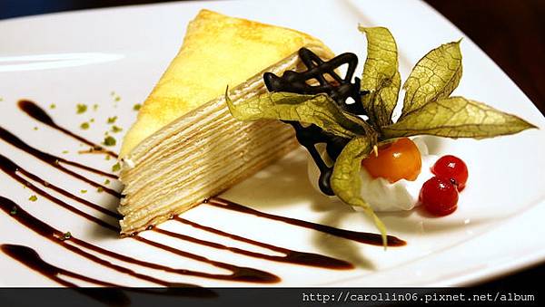 【隨興食記】《塔吉特千層蛋糕專賣店》台北信義人文館-塔吉特 【隨興食記】《塔吉特千層蛋糕專賣店》台北信義人文館-塔吉特