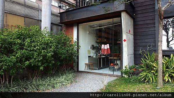 【飲記】微文青感的《目覺咖啡mezamashikohi trio 》三店-mezamashikohi trio 【飲記】微文青感的《目覺咖啡mezamashikohi trio 》三店-mezamashikohi trio