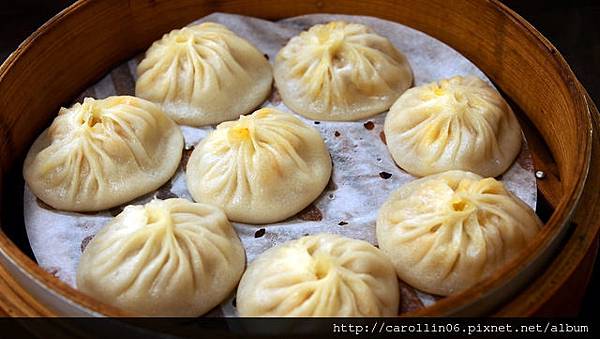 【美食】新北。新店大坪林《原師父》超大顆湯包麵食-原師父 【美食】新北。新店大坪林《原師父》超大顆湯包麵食-原師父