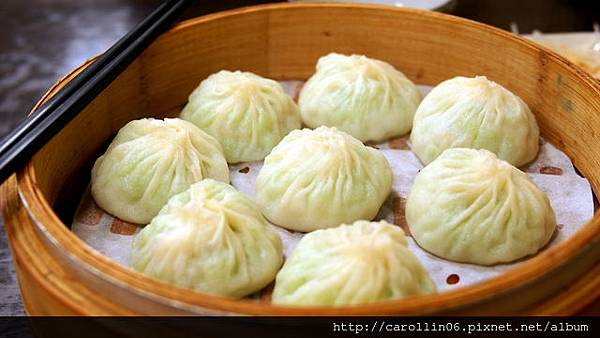 【美食】新北。新店大坪林《原師父》超大顆湯包麵食-原師父 【美食】新北。新店大坪林《原師父》超大顆湯包麵食-原師父