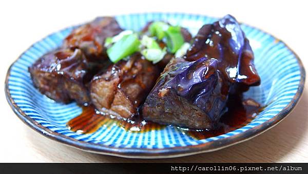 【美食】台北。大安區永康商圈《大來小館》台灣台式料理 冠軍滷肉飯 x 美味快炒-大來小館 【美食】台北。大安區永康商圈《大來小館》台灣台式料理 冠軍滷肉飯 x 美味快炒-大來小館