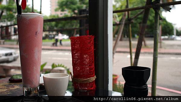 【食記】台中。桃花緣記《桃花源》異國料理-桃花源 【食記】台中。桃花緣記《桃花源》異國料理-桃花源