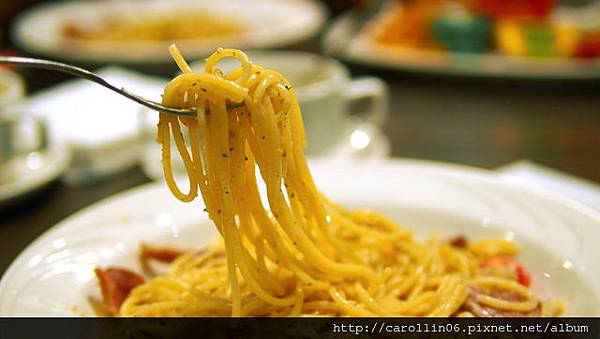 【食記】《Tutti Cafe圖比咖啡》創意早午餐-Tutti Cafe 【食記】《Tutti Cafe圖比咖啡》創意早午餐-Tutti Cafe