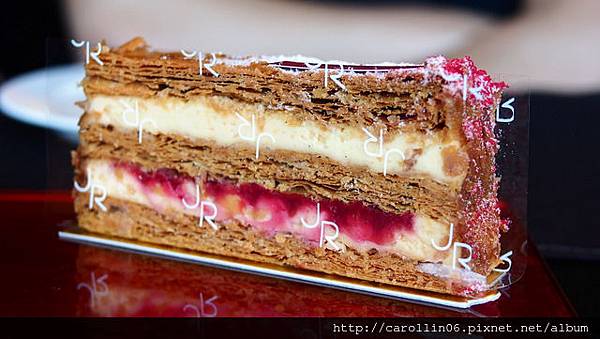 【食記】世紀名廚的《侯布雄法式茶點沙龍:SALON DE THE de Joël Robuchon》-SALON DE THE de Joël Robuchon 【食記】世紀名廚的《侯布雄法式茶點沙龍:SALON DE THE de Joël Robuchon》-SALON DE THE de Joël Robuchon