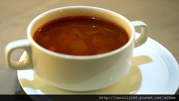 【隨興食記】《波拿法新法式料理》除了擺飾沒找到一絲法式-波拿法 【隨興食記】《波拿法新法式料理》除了擺飾沒找到一絲法式-波拿法