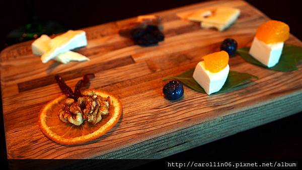 【食記】《隨意鳥地方義大利菜》氣泡甜白酒下午茶組-隨意鳥地方 【食記】《隨意鳥地方義大利菜》氣泡甜白酒下午茶組-隨意鳥地方