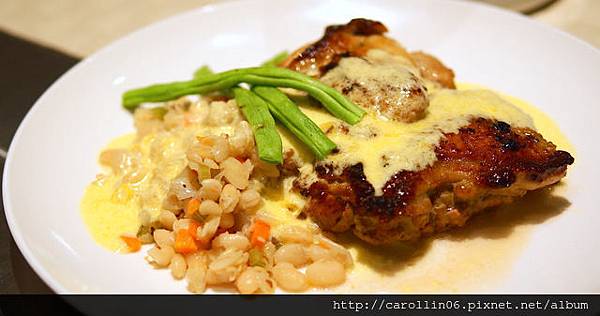 【食記】《Fabrica 椅子》設計感好味店-Fabrica 【食記】《Fabrica 椅子》設計感好味店-Fabrica