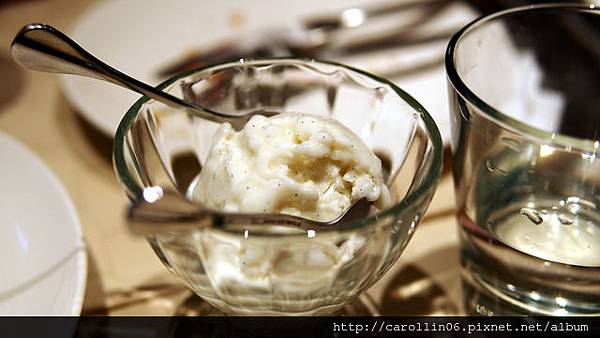 【食記】《Fabrica 椅子》設計感好味店-Fabrica 【食記】《Fabrica 椅子》設計感好味店-Fabrica