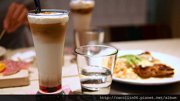 【食記】《Fabrica 椅子》設計感好味店-Fabrica 【食記】《Fabrica 椅子》設計感好味店-Fabrica