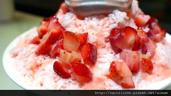 【隨興食記】《冰霸王ICE KING》抓住芒果的尾巴-ICE KING 【隨興食記】《冰霸王ICE KING》抓住芒果的尾巴-ICE KING