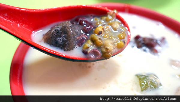 【美食】台北。木柵文山區《磨豆花棧》政大人氣推薦豆花配豆漿-磨豆花棧 【美食】台北。木柵文山區《磨豆花棧》政大人氣推薦豆花配豆漿-磨豆花棧