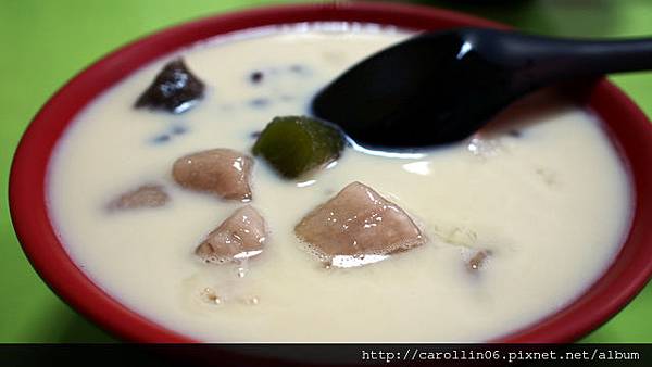 【美食】台北。木柵文山區《磨豆花棧》政大人氣推薦豆花配豆漿-磨豆花棧 【美食】台北。木柵文山區《磨豆花棧》政大人氣推薦豆花配豆漿-磨豆花棧