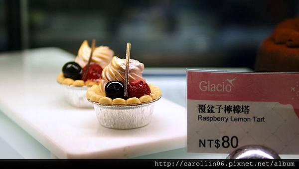 【食記】《Glacio比利時創意冰品咖啡館》列日鬆餅-Glacio 【食記】《Glacio比利時創意冰品咖啡館》列日鬆餅-Glacio