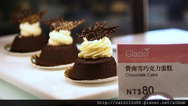【食記】《Glacio比利時創意冰品咖啡館》列日鬆餅-Glacio 【食記】《Glacio比利時創意冰品咖啡館》列日鬆餅-Glacio