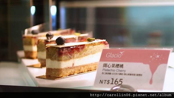 【食記】《Glacio比利時創意冰品咖啡館》列日鬆餅-Glacio 【食記】《Glacio比利時創意冰品咖啡館》列日鬆餅-Glacio