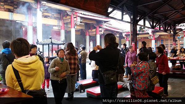 【美食】台北。中山區《不老客家傳統麻糬》行天宮超人氣便宜現做麻糬-不老 【美食】台北。中山區《不老客家傳統麻糬》行天宮超人氣便宜現做麻糬-不老