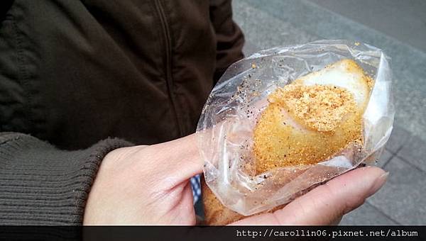 【美食】台北。中山區《不老客家傳統麻糬》行天宮超人氣便宜現做麻糬-不老 【美食】台北。中山區《不老客家傳統麻糬》行天宮超人氣便宜現做麻糬-不老