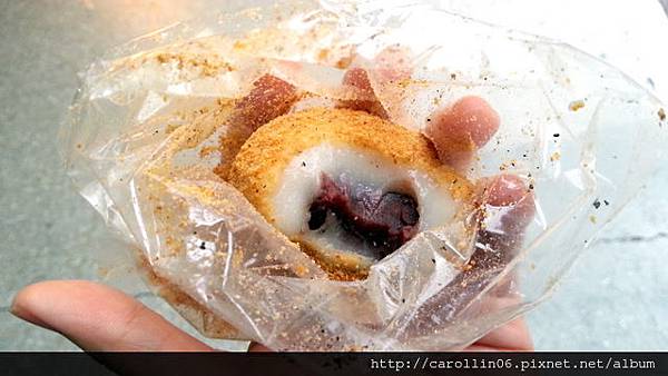 【美食】台北。中山區《不老客家傳統麻糬》行天宮超人氣便宜現做麻糬-不老 【美食】台北。中山區《不老客家傳統麻糬》行天宮超人氣便宜現做麻糬-不老