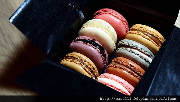 【開箱食記】《Ladurée:馬卡龍》巴黎品牌正式登台!-Ladurée 【開箱食記】《Ladurée:馬卡龍》巴黎品牌正式登台!-Ladurée