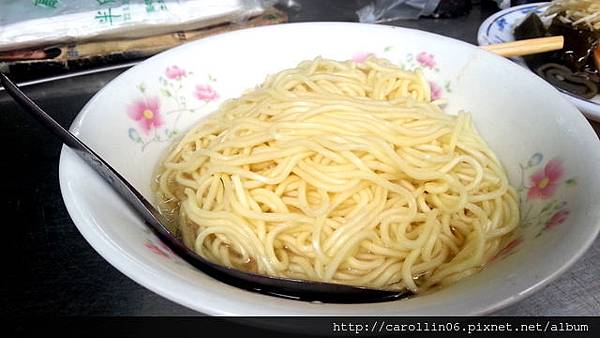 【美食】文山區。木柵光明戲院旁的不起眼無名老麵店 【美食】文山區。木柵光明戲院旁的不起眼無名老麵店