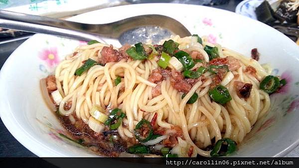 【美食】文山區。木柵光明戲院旁的不起眼無名老麵店 【美食】文山區。木柵光明戲院旁的不起眼無名老麵店