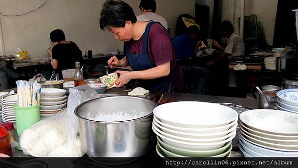【美食】文山區。木柵光明戲院旁的不起眼無名老麵店 【美食】文山區。木柵光明戲院旁的不起眼無名老麵店